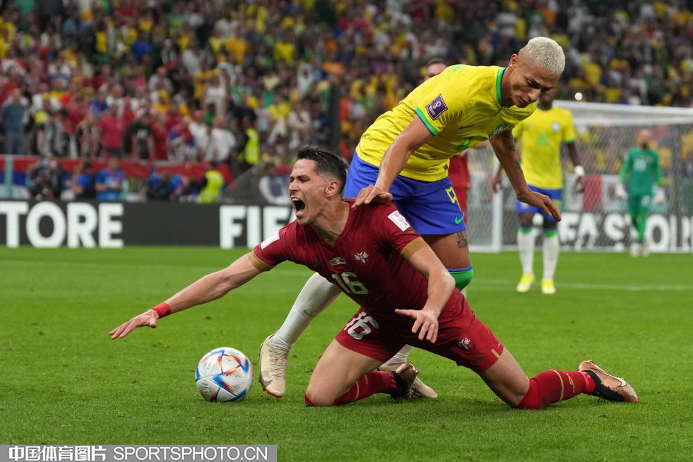 在与强队比 在与强队比